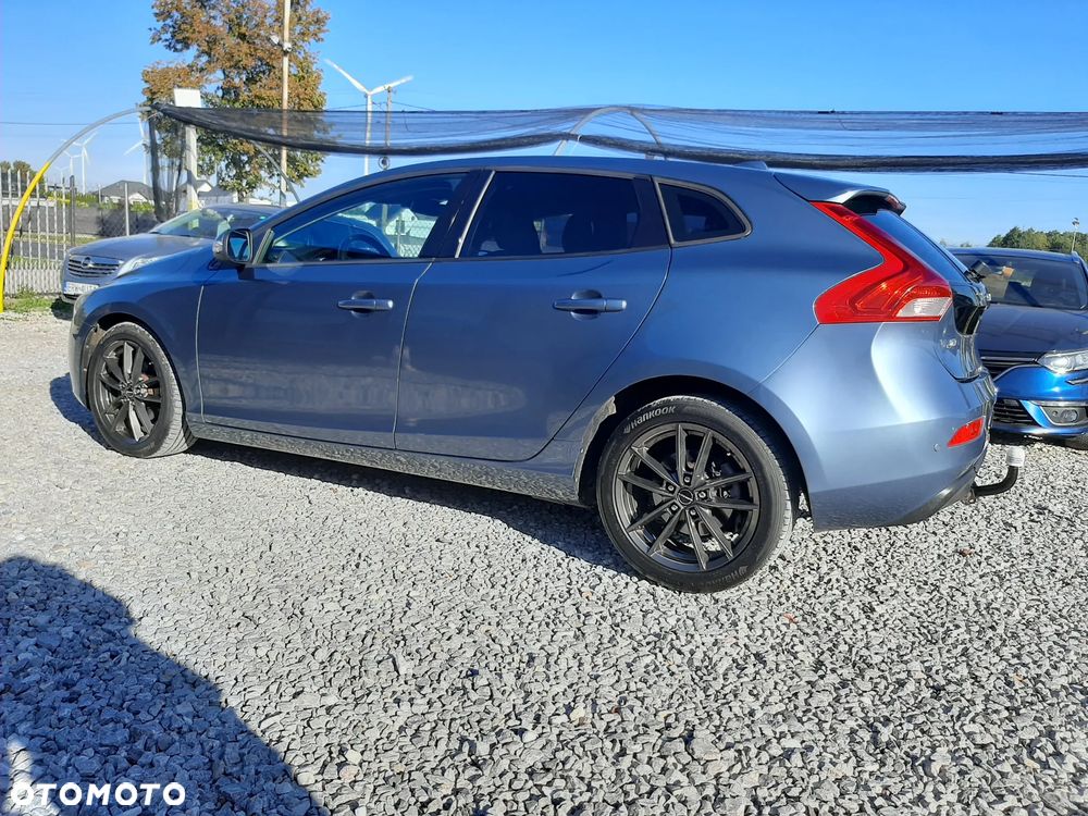 Volvo V40 - 11
