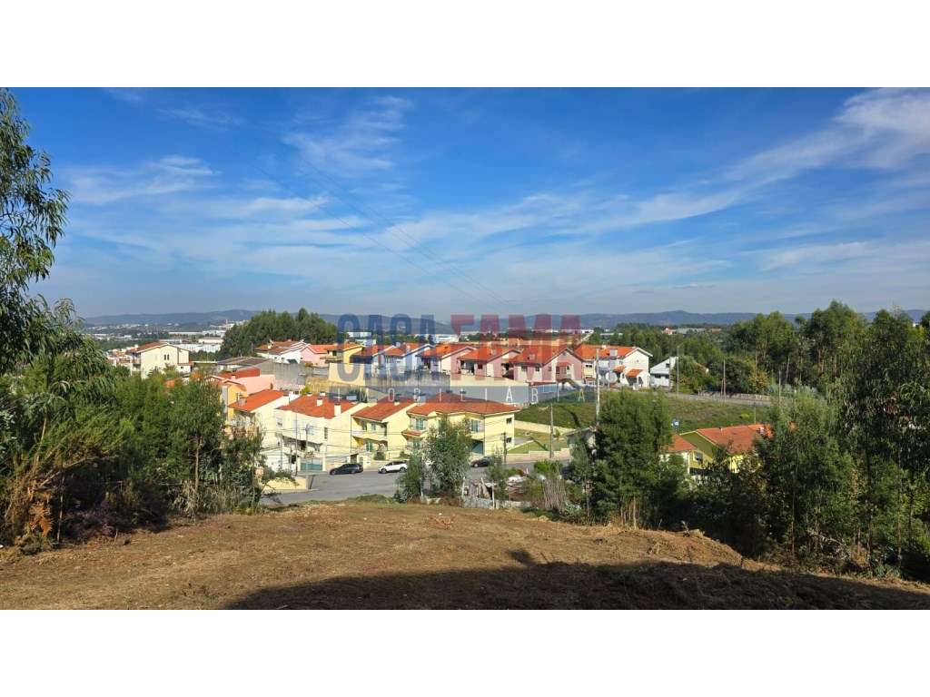 Terreno para construção em Vila Nova de Gaia - Porto - Grande imagem: 2/12
