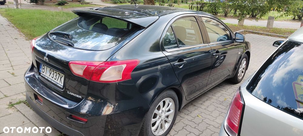 Mitsubishi Lancer - 4
