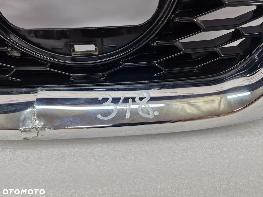 NISSAN QASHQAI 2 II LIFT ATRAPA / GRILL PRZEDNI PRZÓD , NR 62310HV3 / 6933U100 , NR AUKCJI GR348 - 2