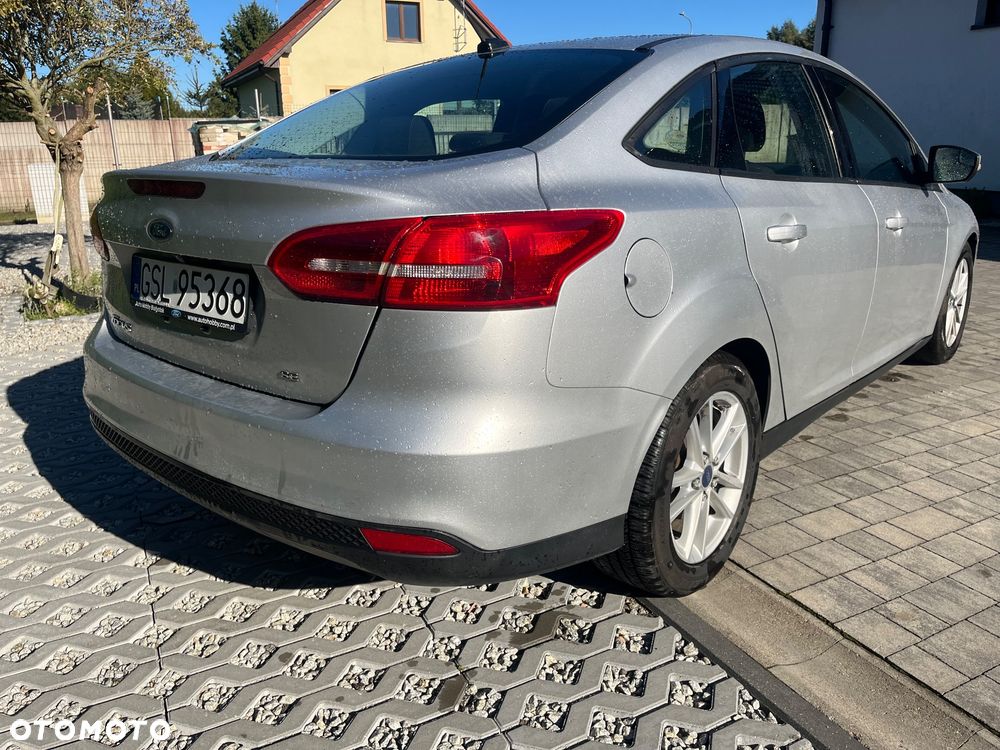 Ford Focus - 9
