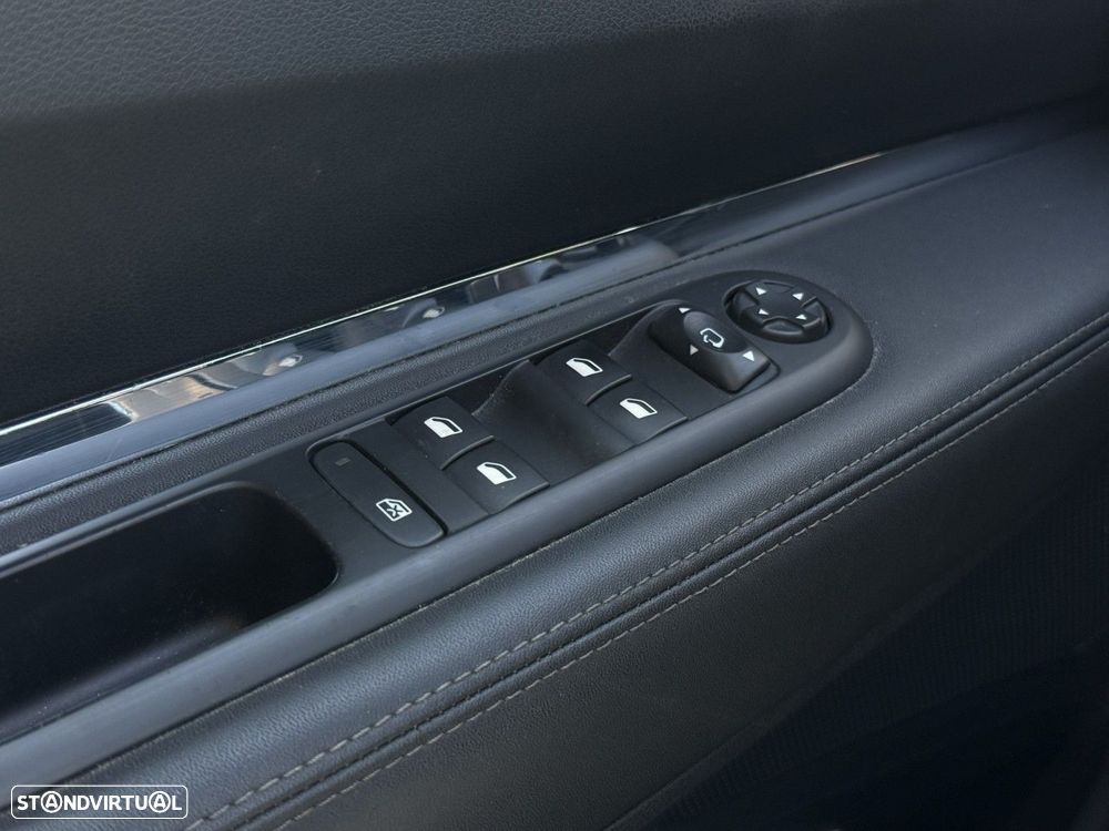 Peugeot 3008 1.2 PureTech Allure Grip Control - 10