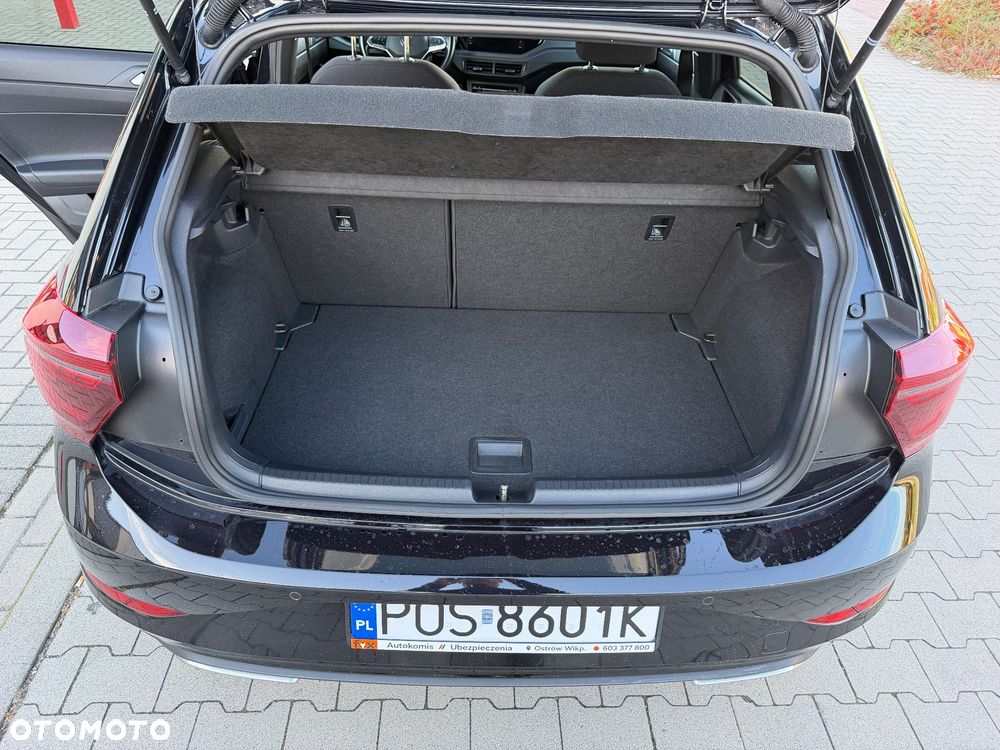 Volkswagen Polo - 31