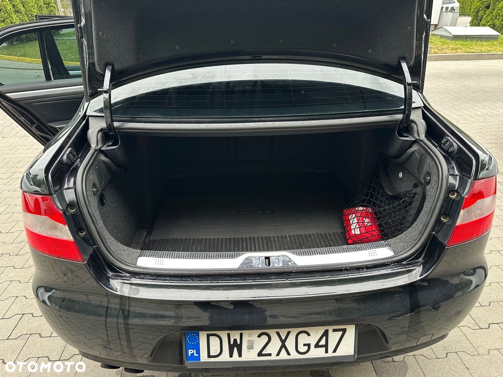 Skoda Superb 2.0 TDI Elegance DSG - 15