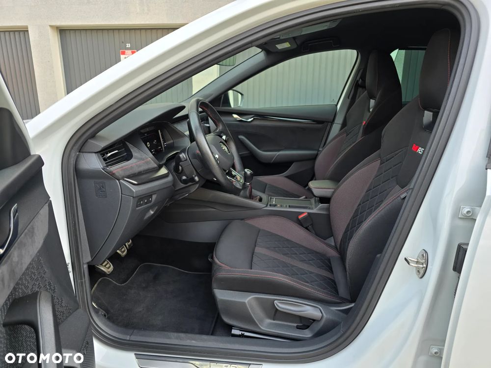 Skoda Octavia 2.0 TSI RS - 13
