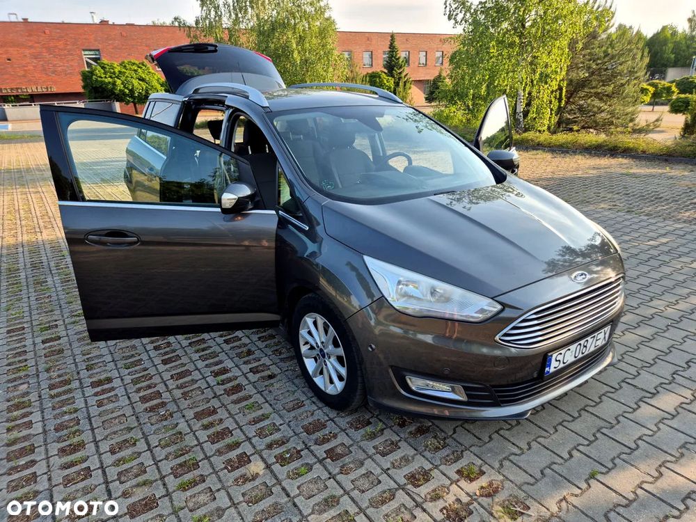 Ford Grand C-MAX 1.5 EcoBoost Start-Stopp-System Titanium - 24