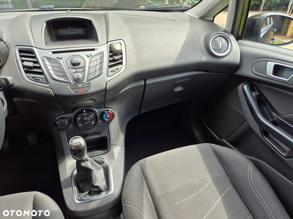 Ford Fiesta 1.4 Trend EU5 - 14