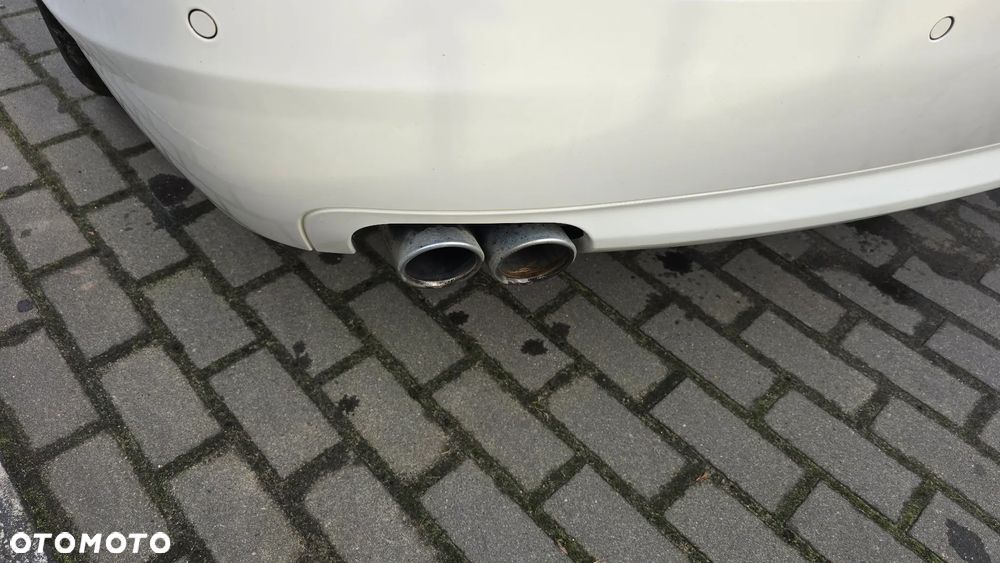 BMW Seria 5 525d - 16