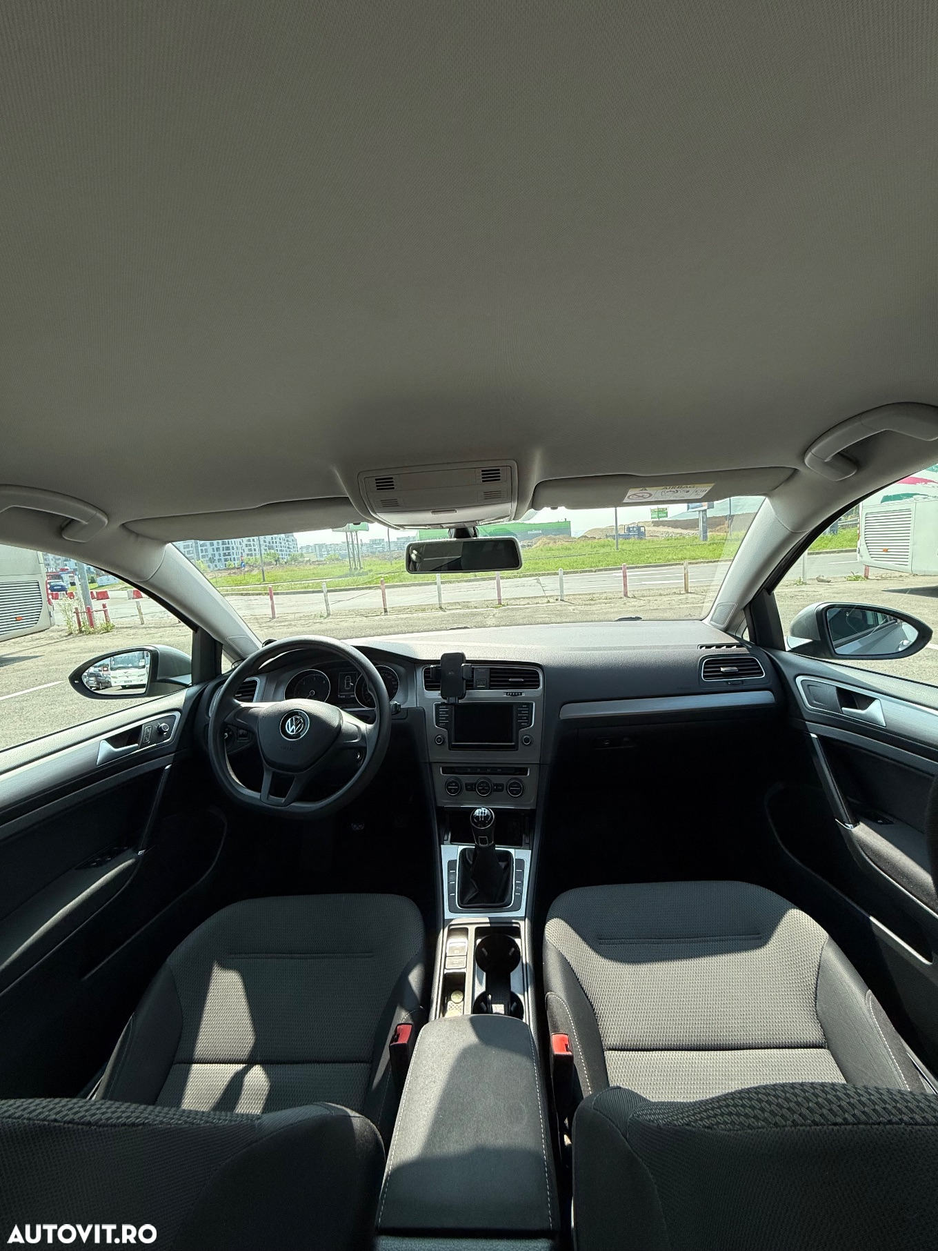 Volkswagen Golf 1.6 TDI DPF BMT Trendline - 8