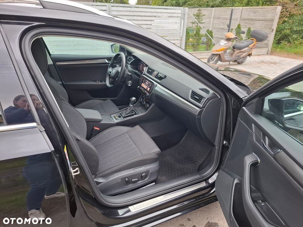Skoda Superb 2.0 TDI DSG Premium Edition - 10