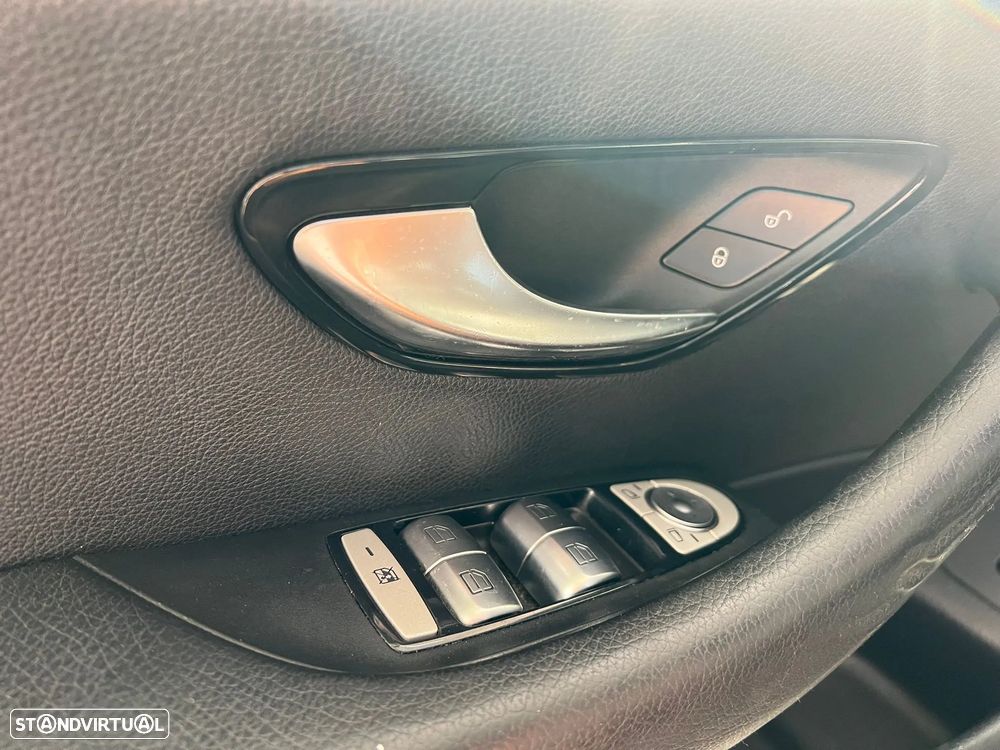 Mercedes-Benz E 200 d 9G-TRONIC - 19