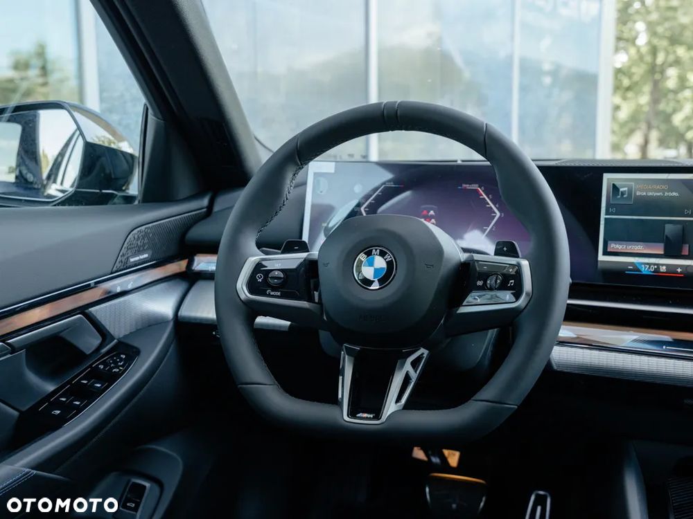 BMW Seria 5 540d xDrive - 7