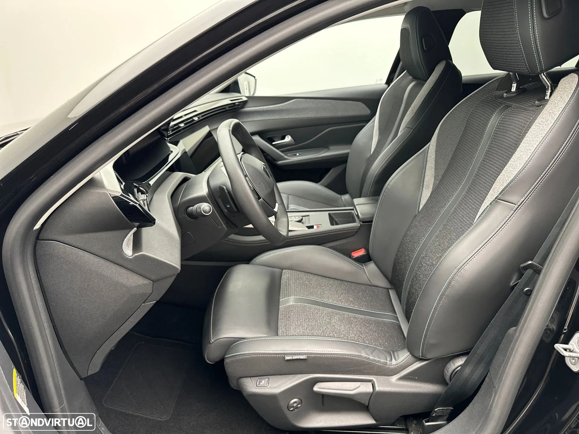 Peugeot 308 SW 1.5 BlueHDi Allure EAT8 - 12
