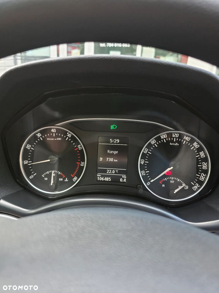 Skoda Octavia 1.6 Elegance - 35