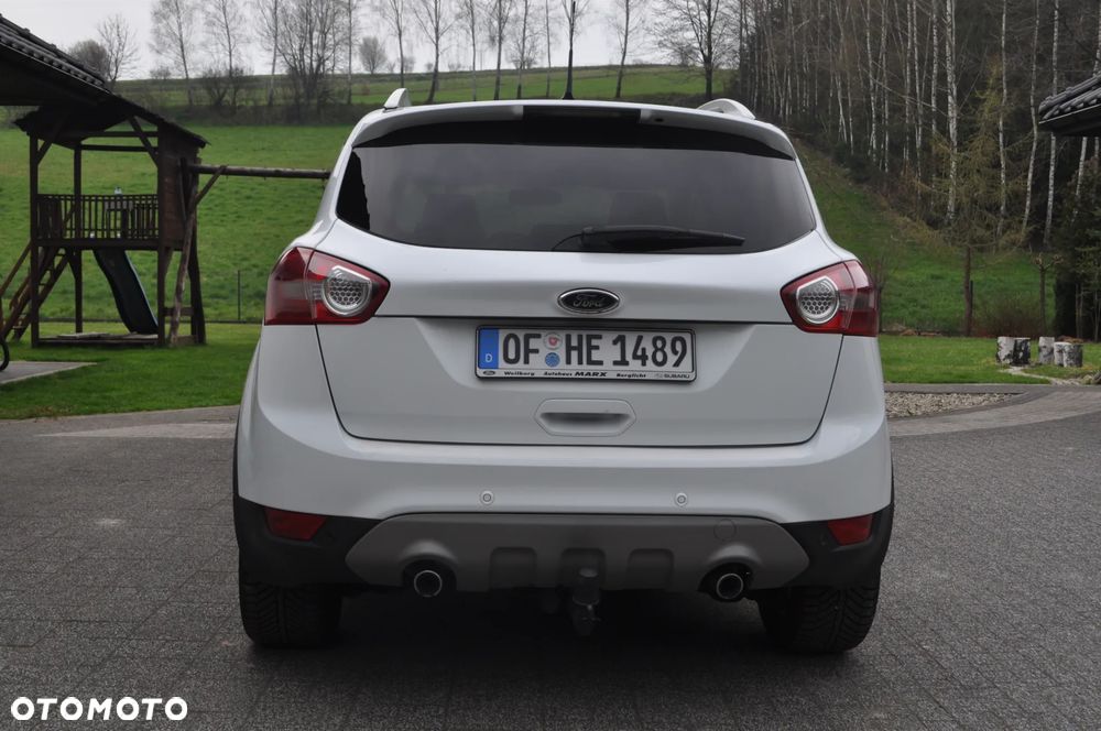 Ford Kuga 2.0 TDCi 2x4 Titanium - 18