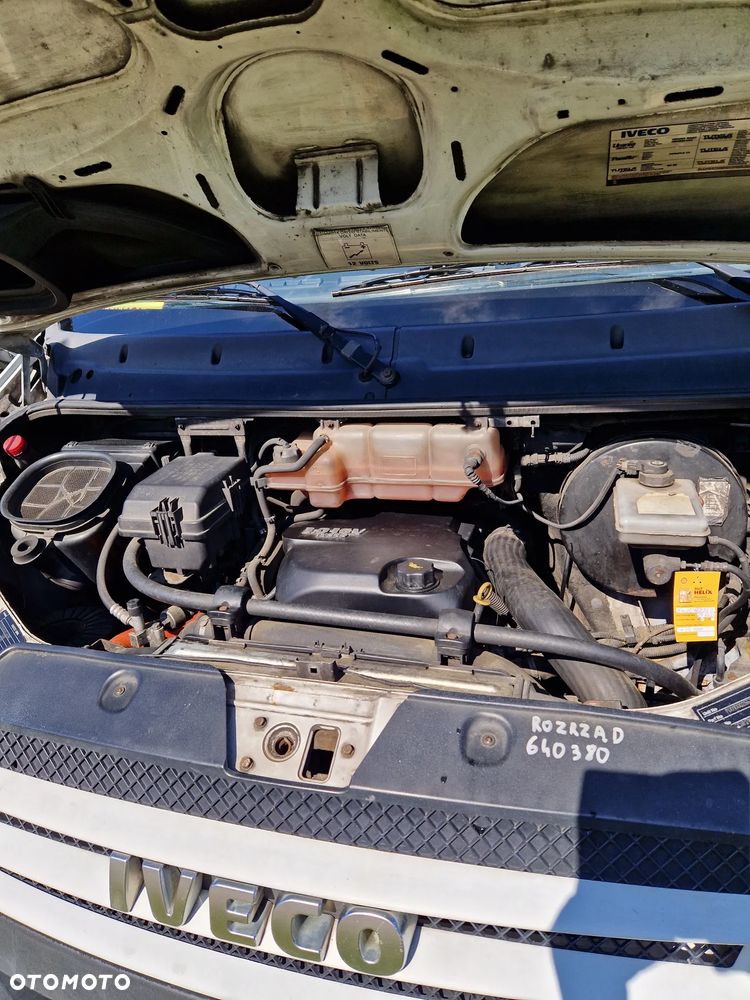Iveco DAILY 35C15 - 12
