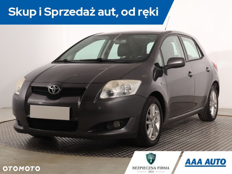 Toyota Auris - 3