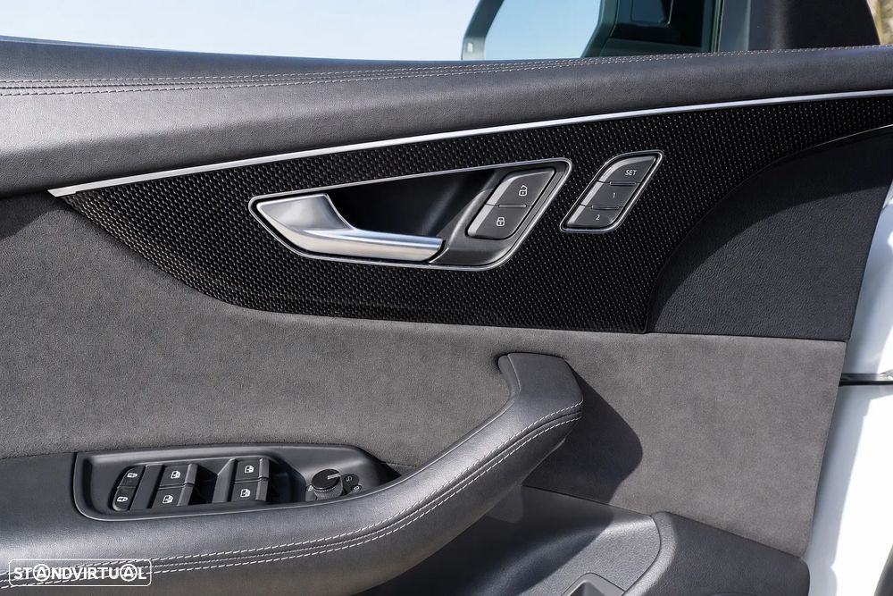 Audi SQ8 TFSI quattro Tiptronic - 39