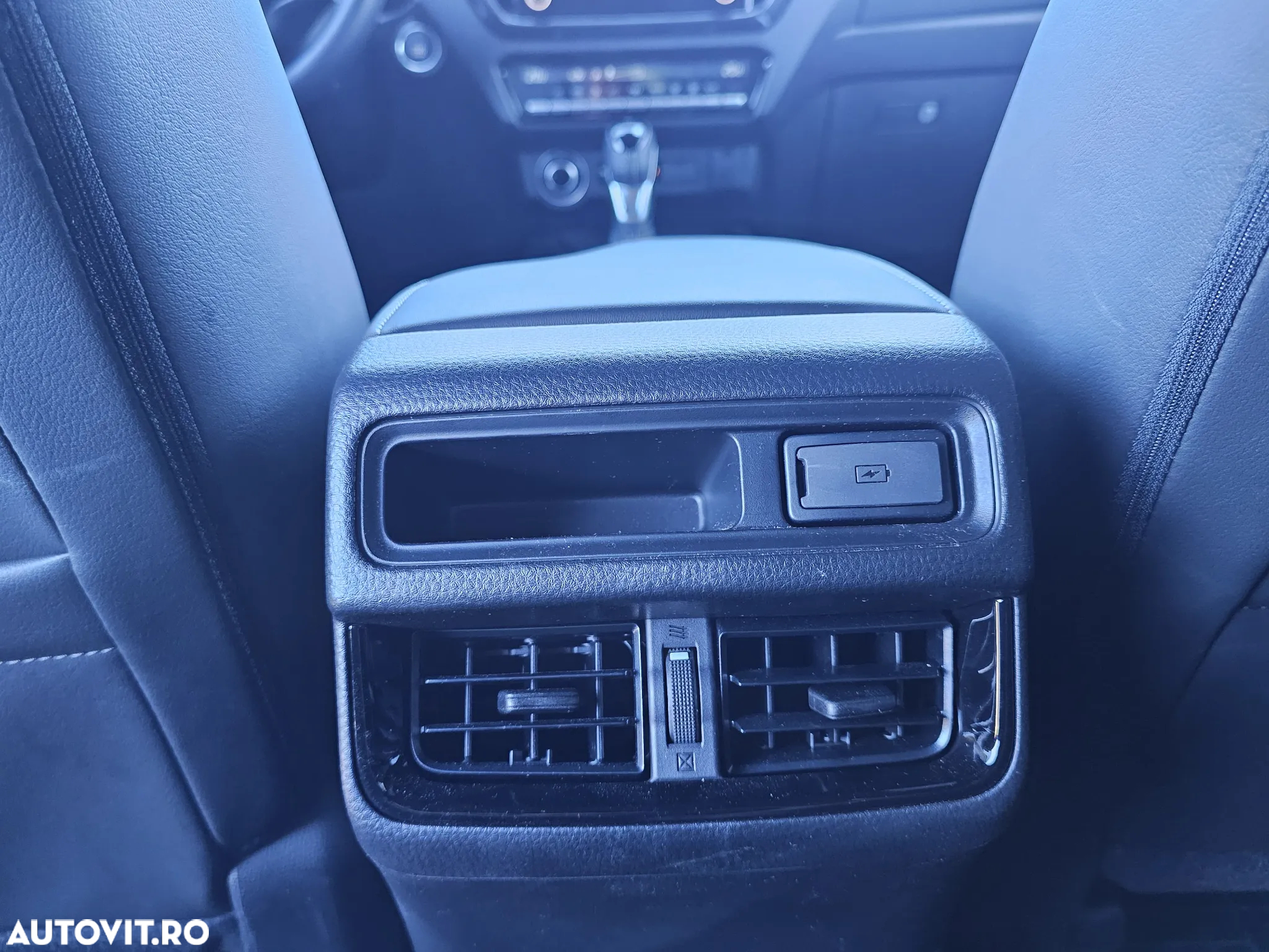 Isuzu D-Max 1.9 DSL 4x4 Double Cab 6AT Executive - 23