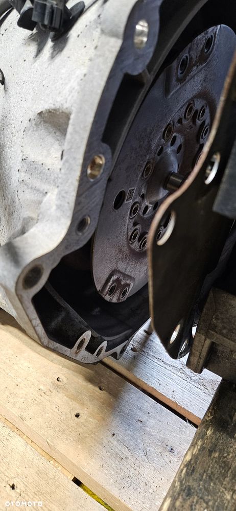 Dodge Durango III LIFT 2014- 5.7 V8 RT HEMI AWD 4x4 Kompletna skrzynia biegów P68271031AA Konwerter Reduktor skrzyni P52853664AH - 5