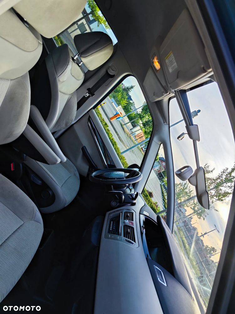 Citroën C4 2.0 HDi Exclusive MCP - 11
