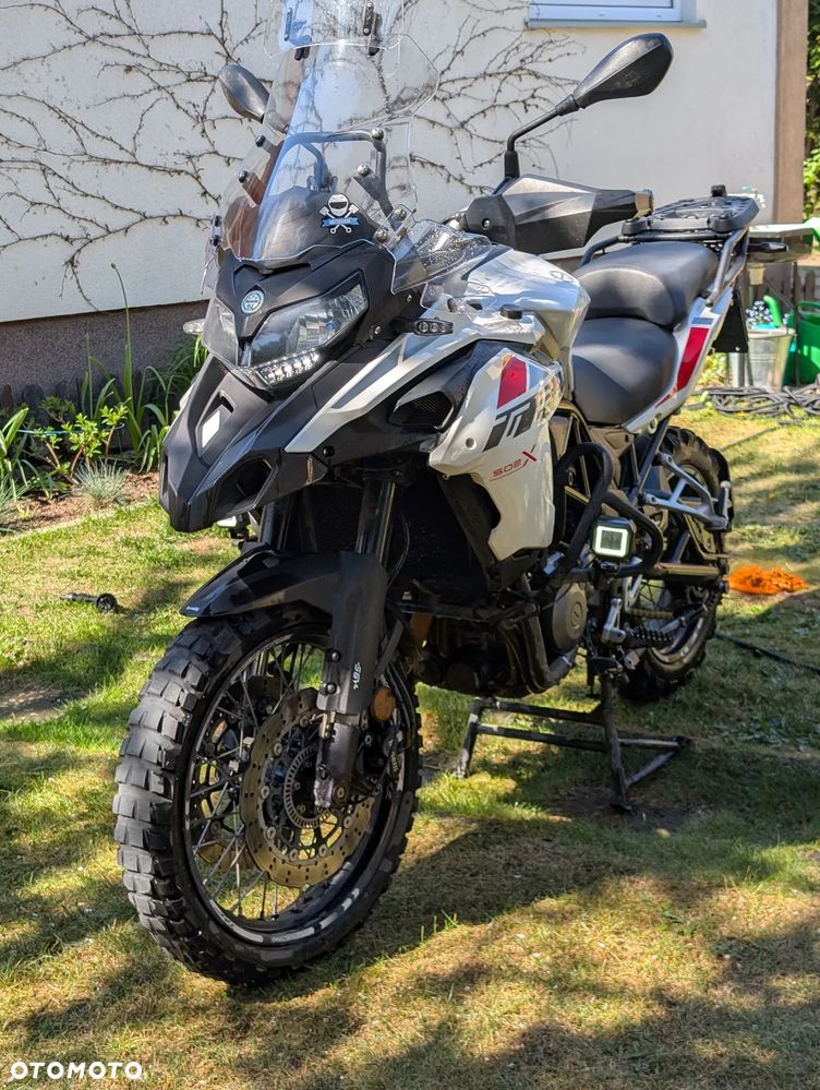 Benelli TRK 502X - 13