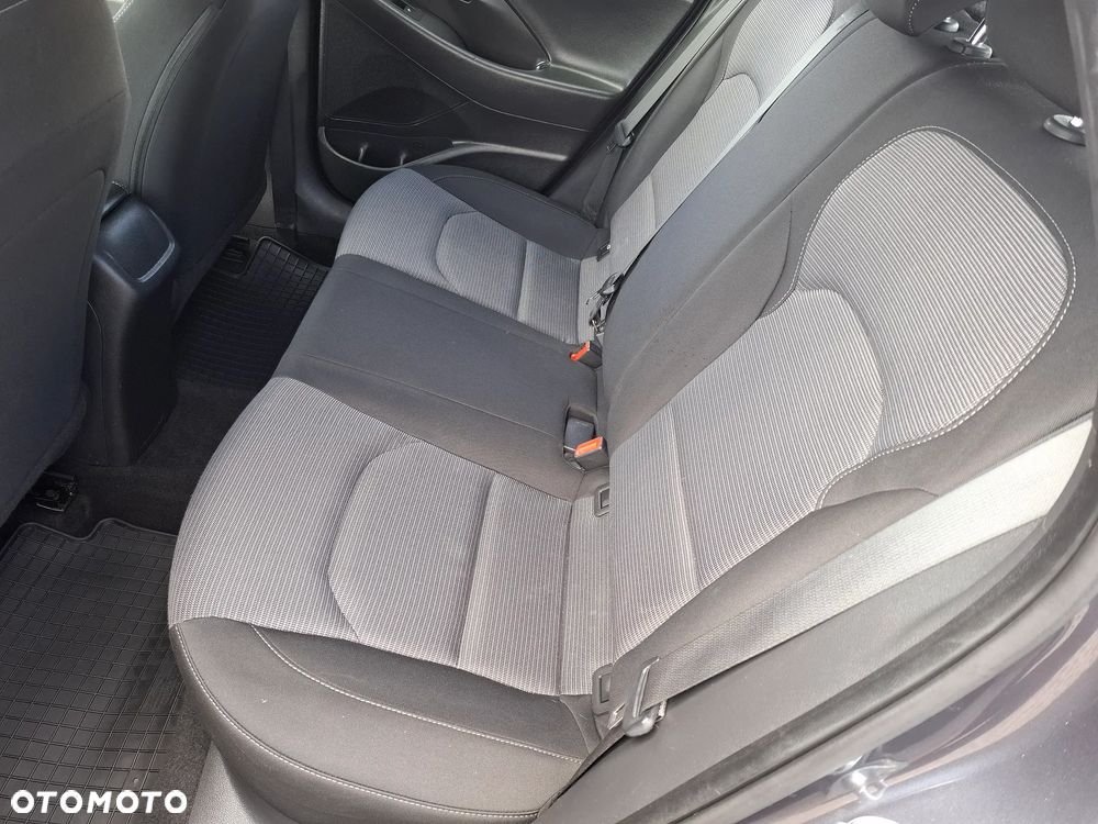 Hyundai i30 1.4 Classic + - 20