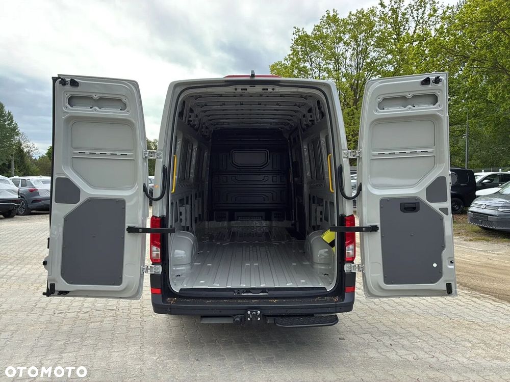 Volkswagen Crafter 35 AUTOMAT/Fugron, 2.0 BiTDI 177 KM, Wysoki dach, r. o. 4490mm - 12