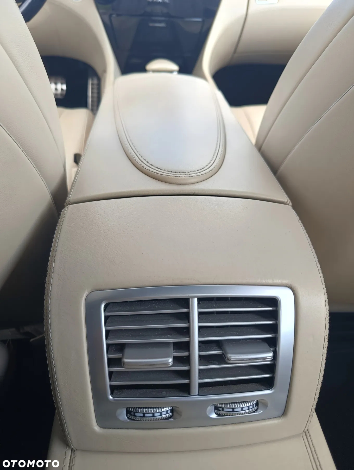 Mercedes-Benz CL 500 4-Matic BlueEff - 10