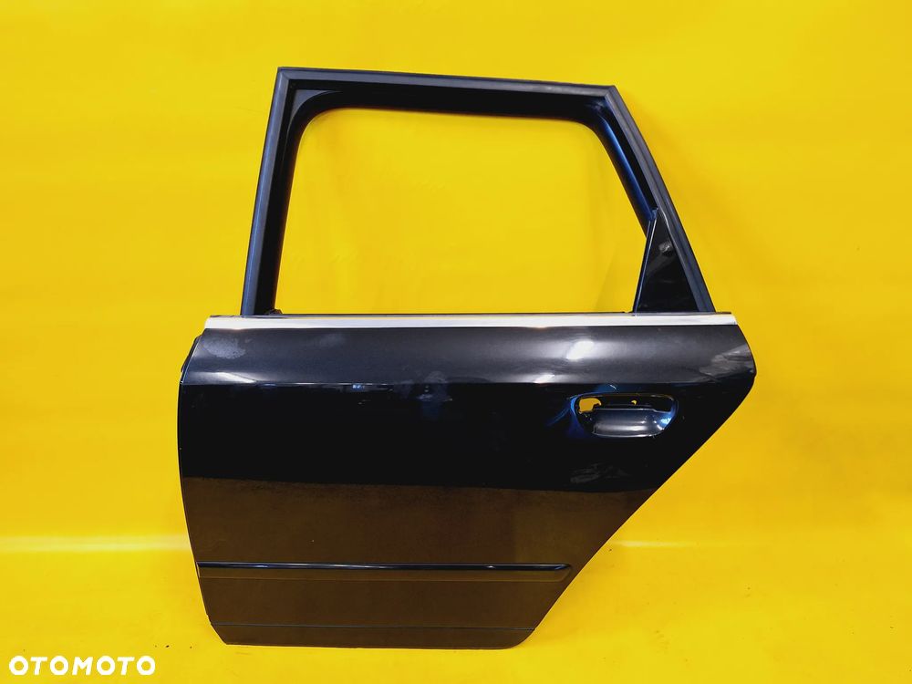 DRZWI LEWY TYŁ LEWE TYLNE AUDI A4 B6 KOMBI LAK: LZ9W NR1681 - 2