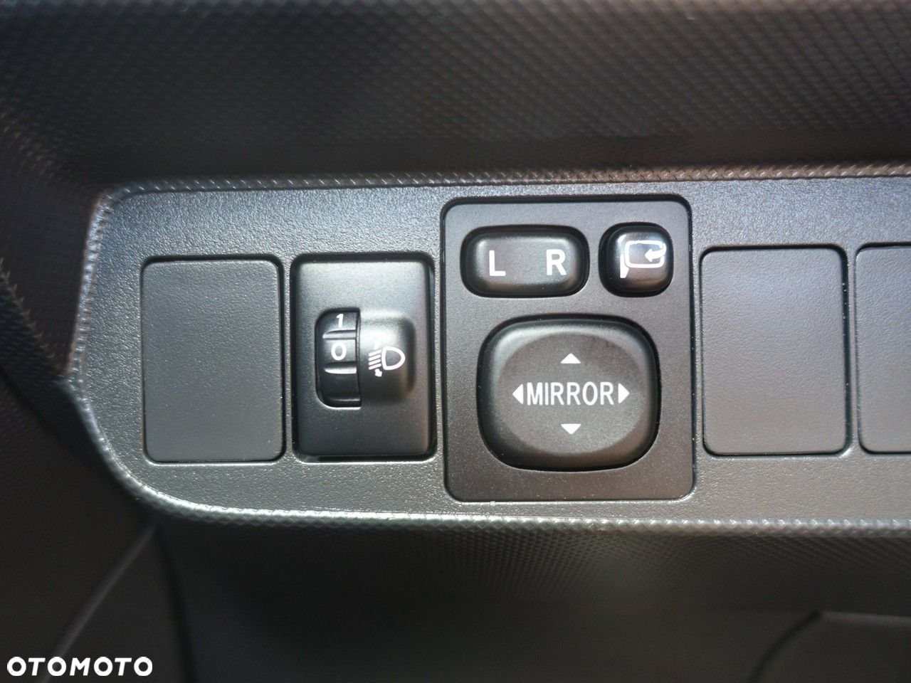 Toyota Auris - 23