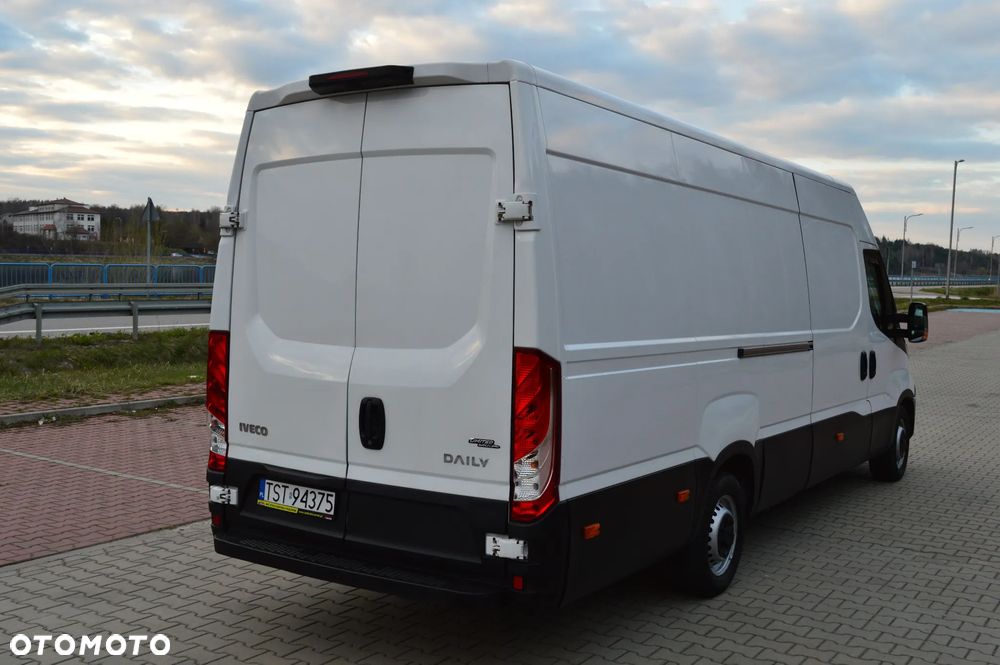Iveco DAILY - 10