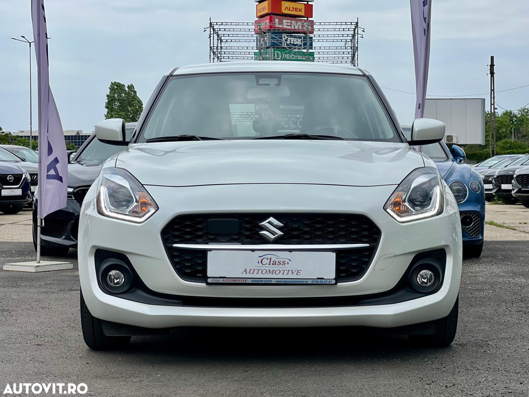 Suzuki Swift 1.2 Dualjet 12V MHEV CVT Passion - 2