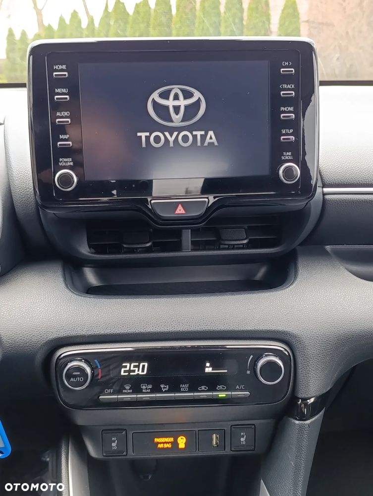 Toyota Yaris Hybrid 1.5 Comfort - 13