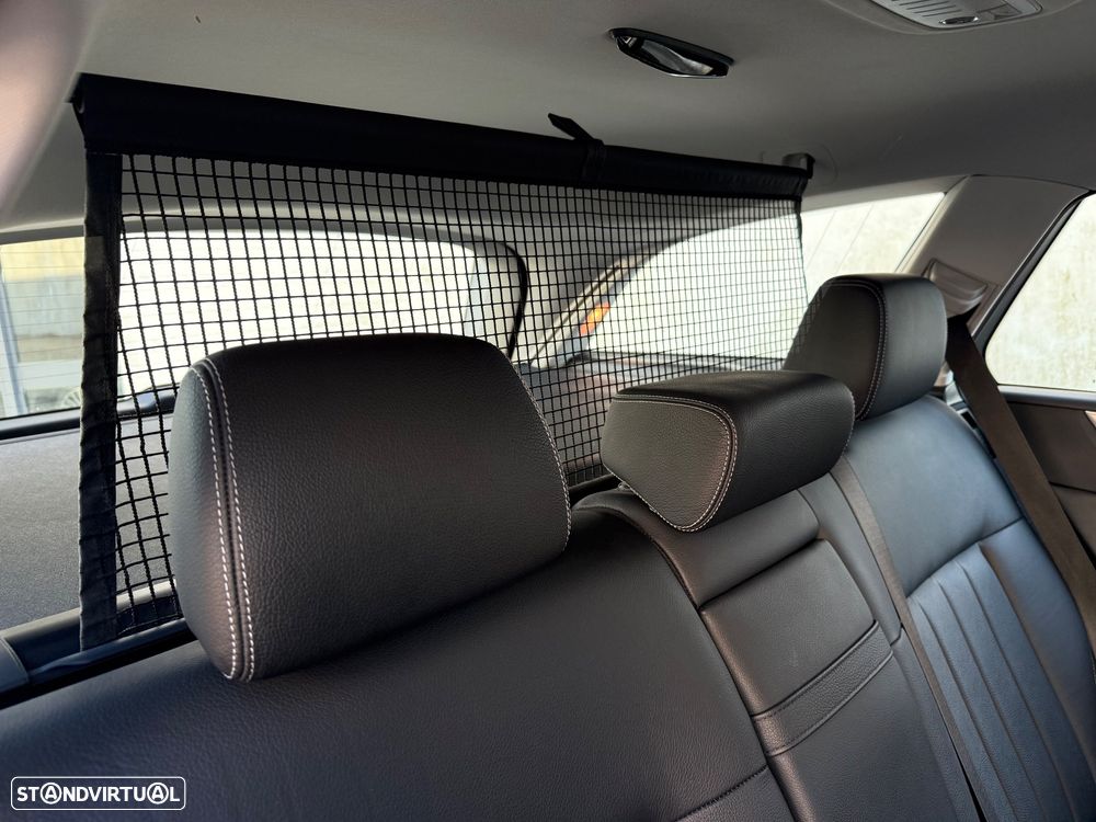 Mercedes-Benz E 300 Bluetec Hybrid Avantgarde - 17