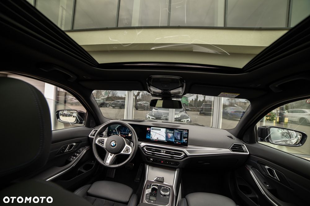 BMW Seria 3 320d xDrive M Sport Shadow sport - 24