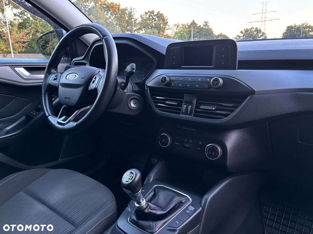 Ford Focus 1.5 EcoBlue Trend - 23