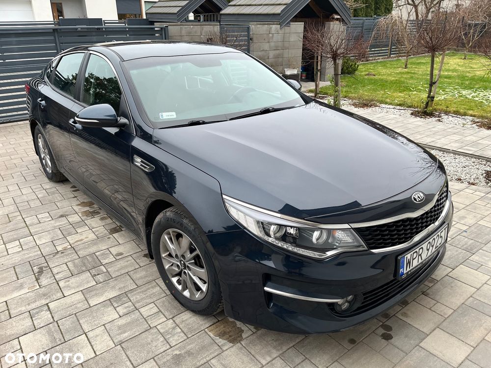 Kia Optima 2.0 M - 3