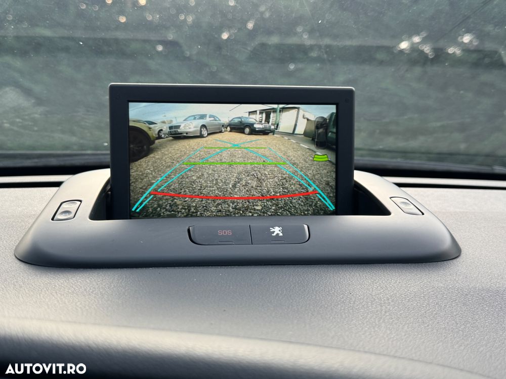 Peugeot 3008 Hybrid4 - 20