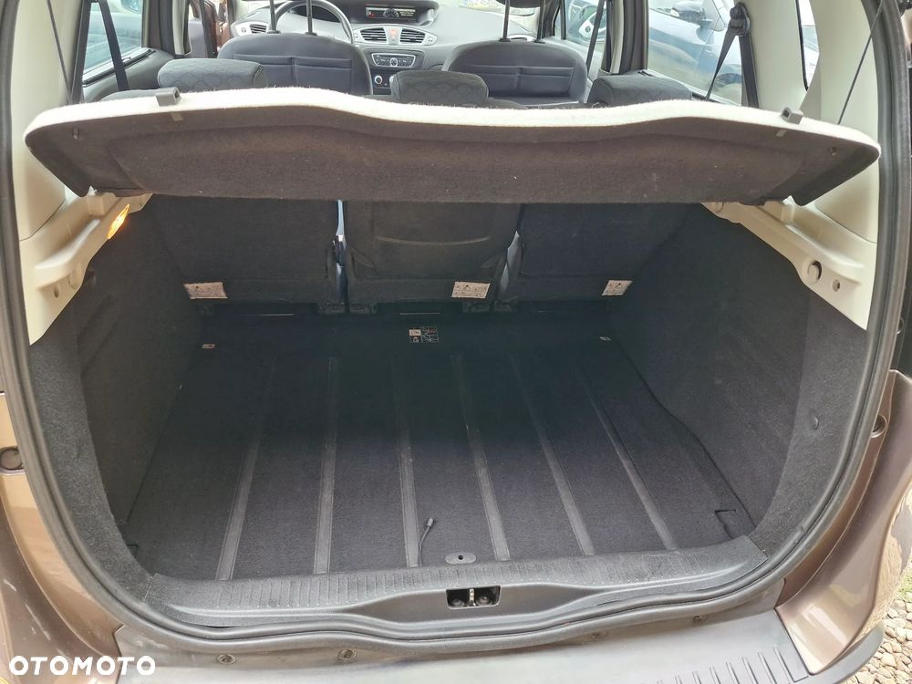 Renault Scenic 1.6 16V 110 Expression - 20