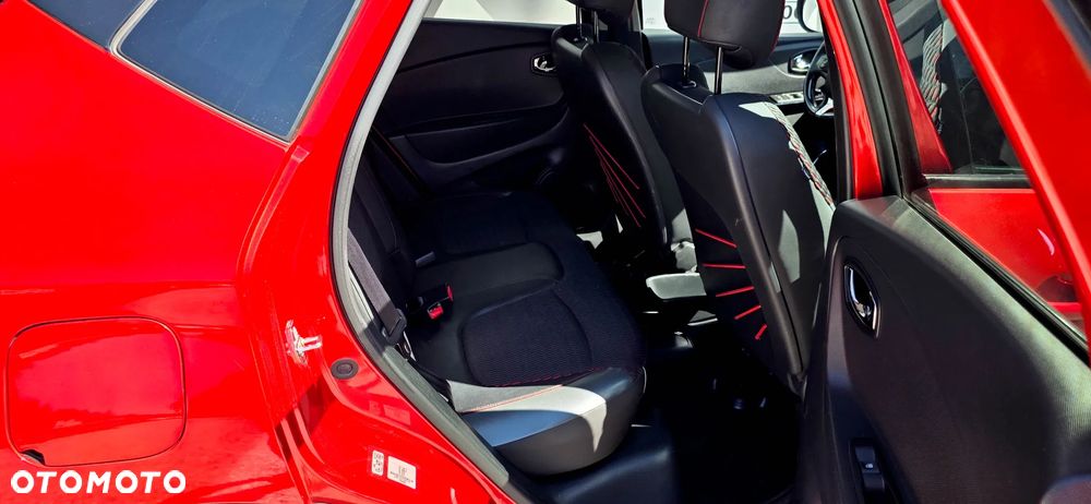 Renault Captur TCe 120 EDC Helly Hansen - 20