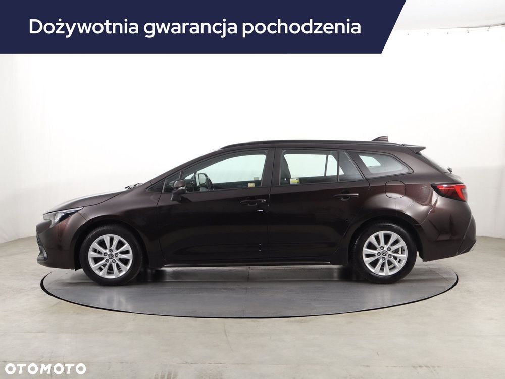 Toyota Corolla - 4