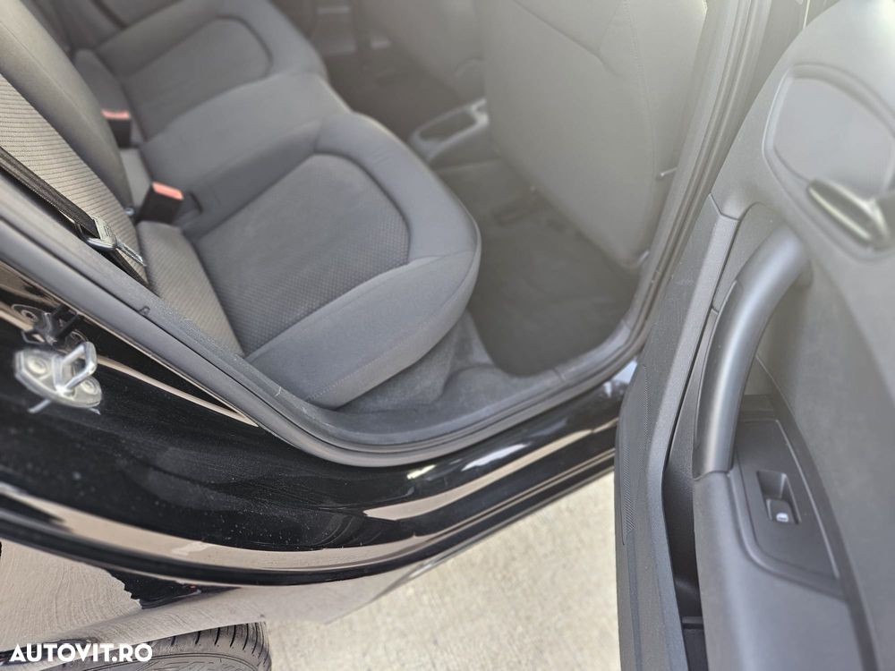 Audi A1 1.2 TFSI Sportback Attraction - 12