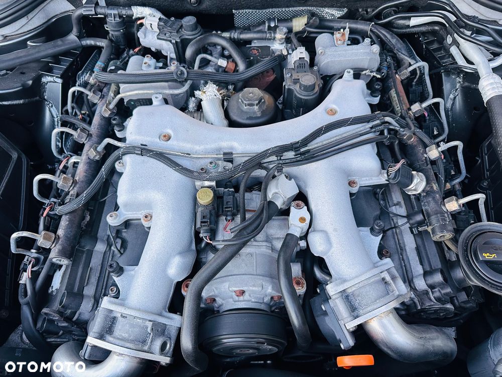 Audi A8 4.2 TDI Quattro - 29