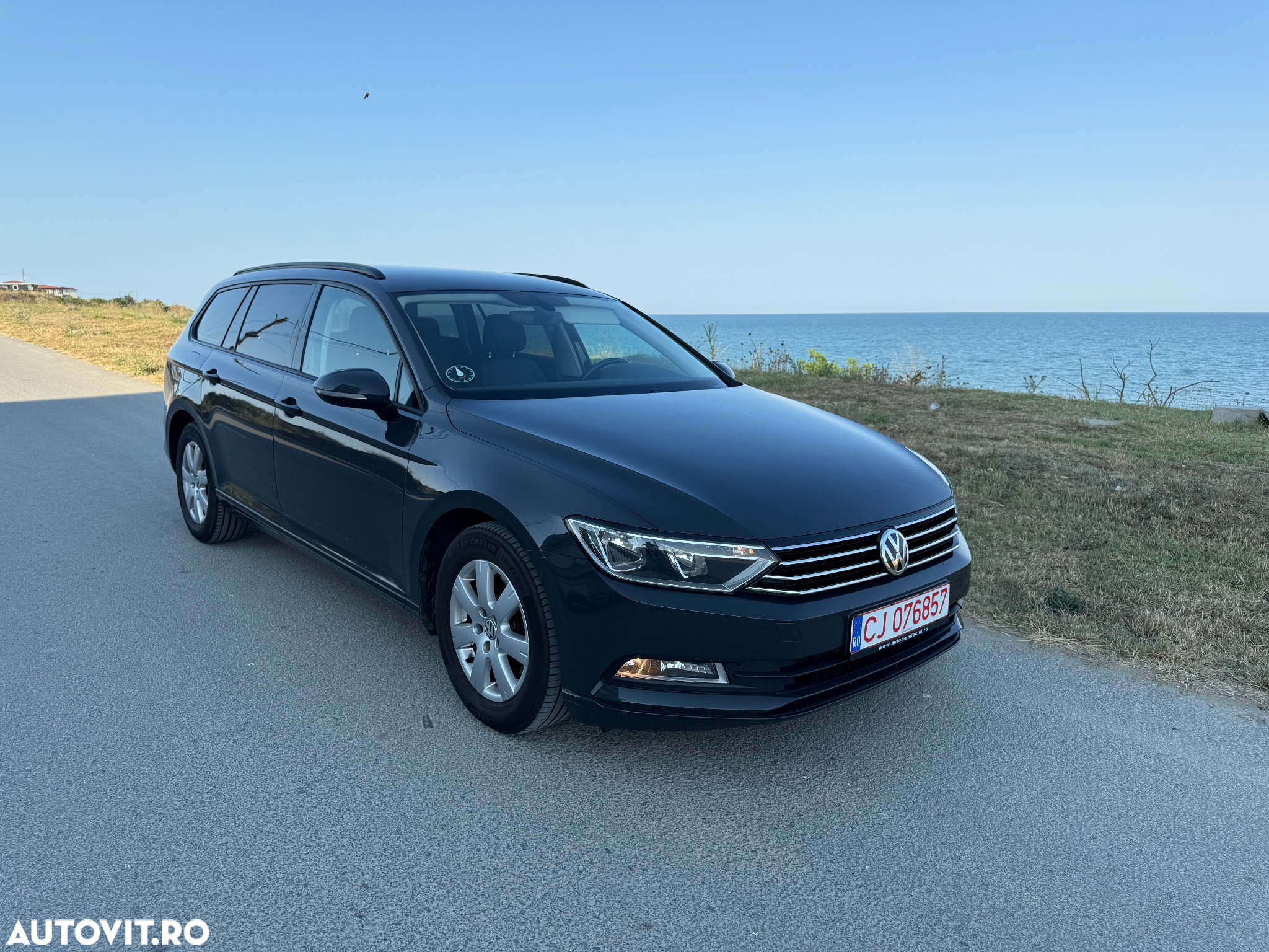 Volkswagen Passat Variant 2.0 TDI (BlueMotion Technology) Highline - 5