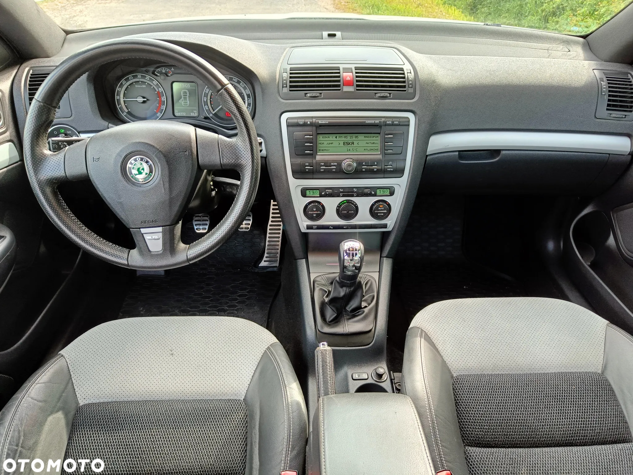 Skoda Octavia 2.0 TDI RS - 8