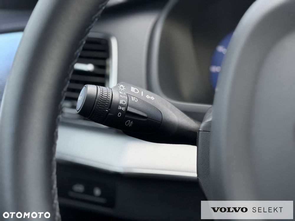 Volvo XC 90 - 26