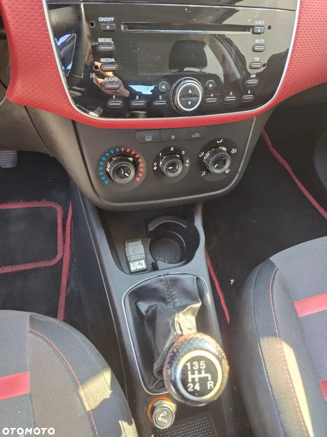Fiat Punto Evo 1.4 8V Estiva Blue&Me Euro5 - 5