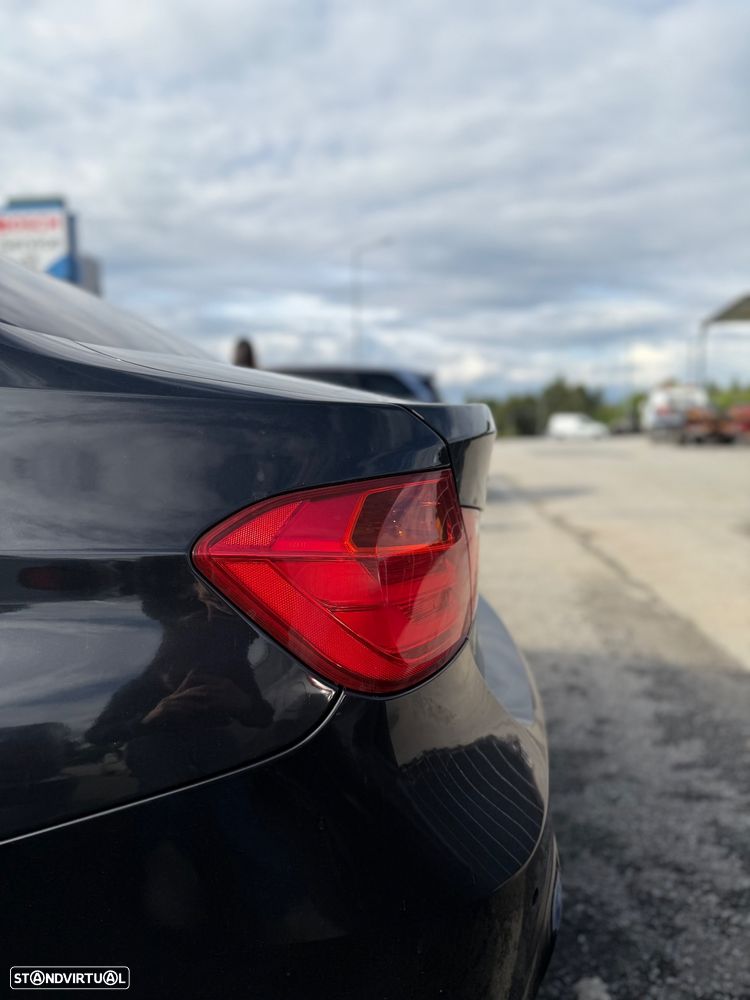 BMW 320 d Auto - 7