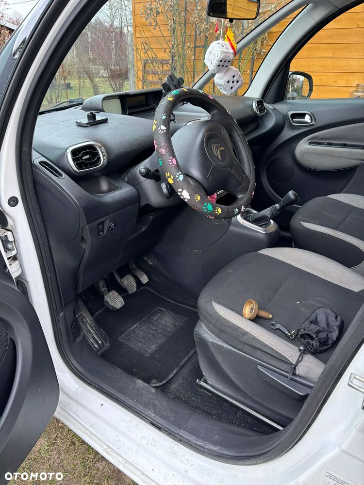 Citroën C3 Picasso 1.4i Attraction - 6
